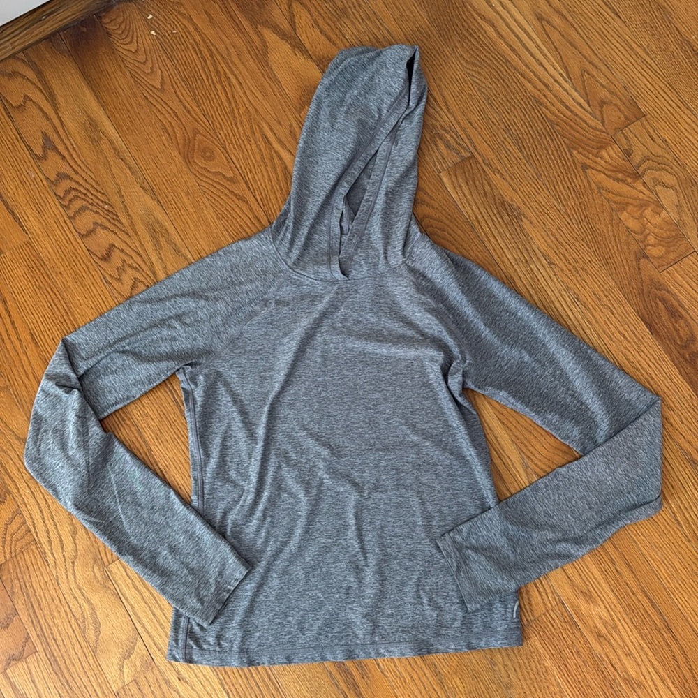 Head long sleeve top